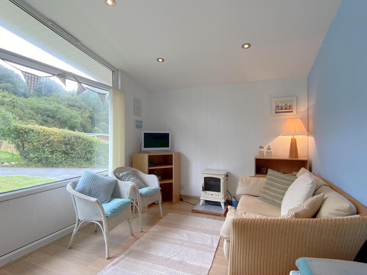 Pass The Keys Gower Beach Staycation Caswell Bay - Sleeps 4 Swansea Exterior photo