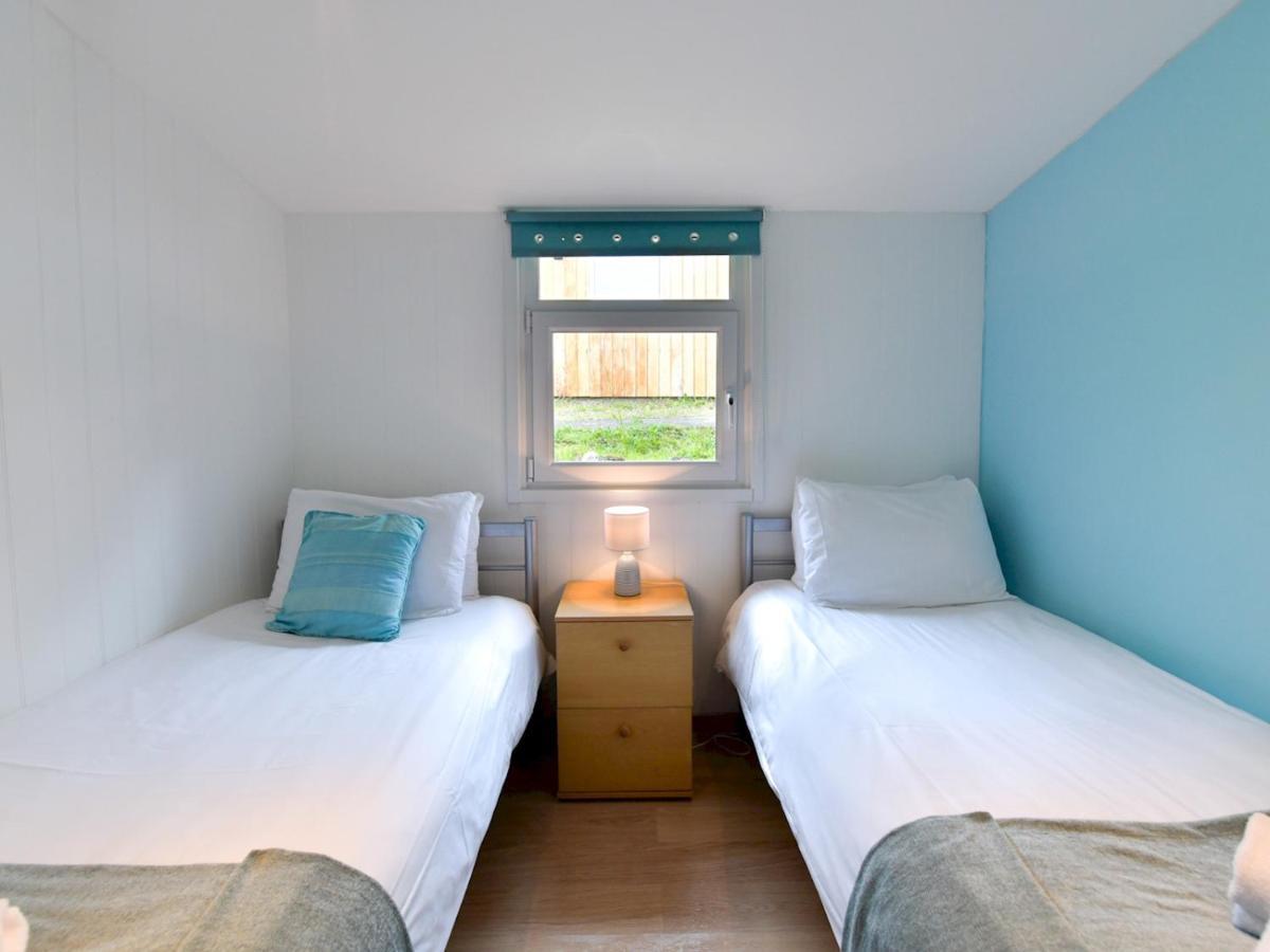Pass The Keys Gower Beach Staycation Caswell Bay - Sleeps 4 Swansea Exterior photo