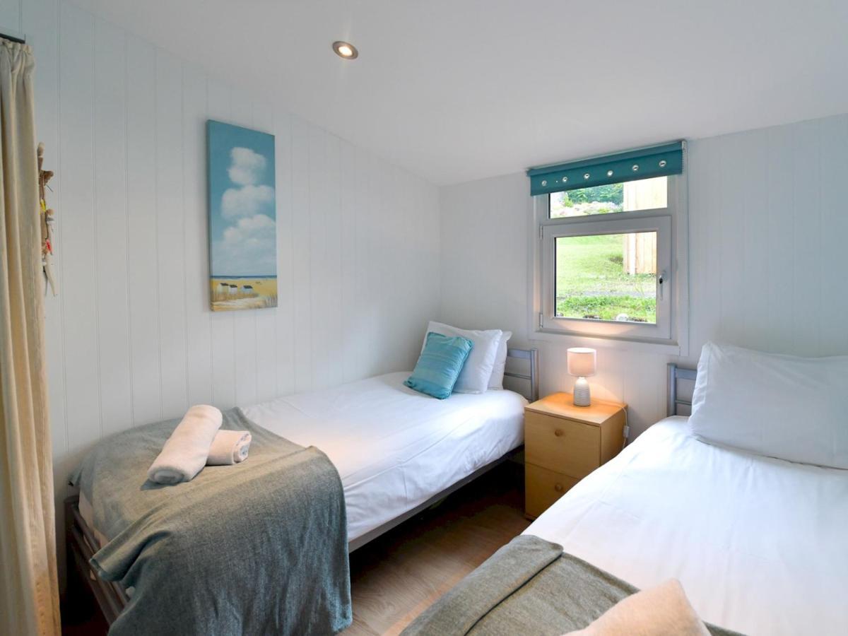 Pass The Keys Gower Beach Staycation Caswell Bay - Sleeps 4 Swansea Exterior photo